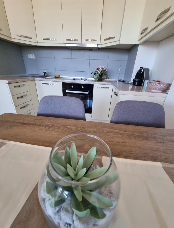 Apartman Moskva Bijeljina Apartment Екстериор снимка